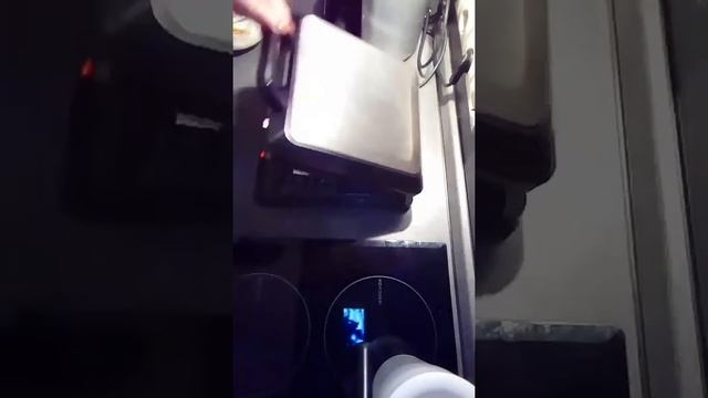 Готовим творожные вафли с грушей ! смотреть онлайн