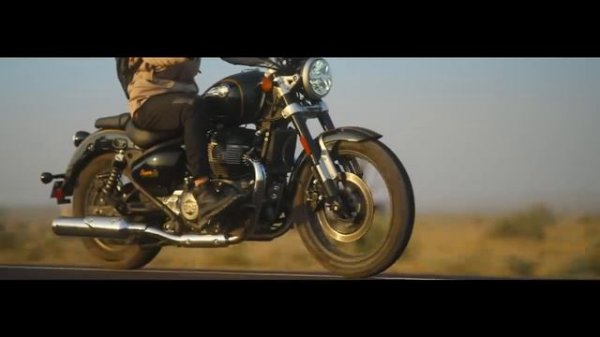 Royal Enfield Super Meteor 650 _ Cruising At Its Purest