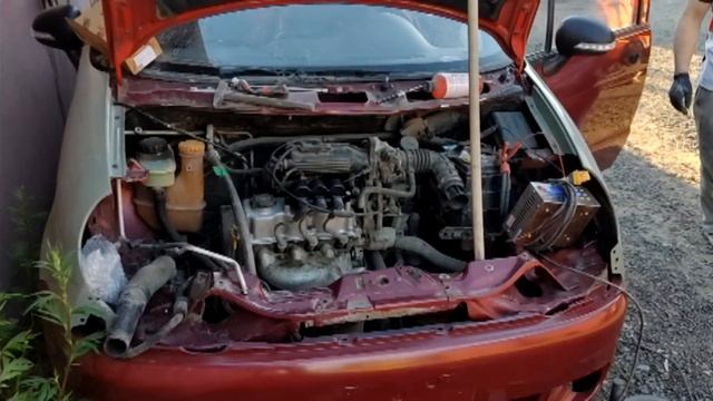 Восстановление Деу Матиз после аварии. Завели мотор. (часть 2) смотреть онлайн