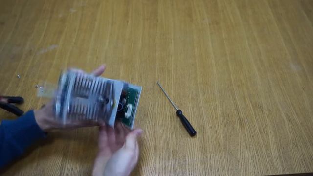 Замена батарейки в нагрузочных вилках НВ-03 и НВ-04 смотреть онлайн