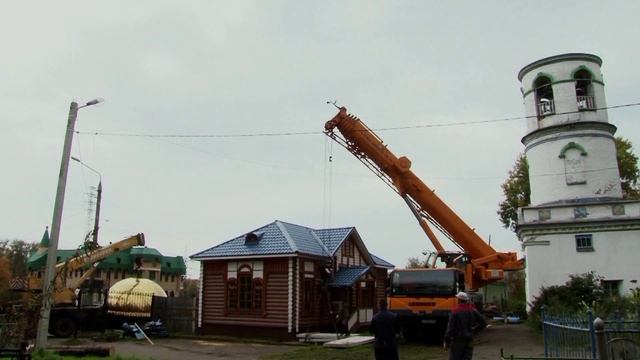 Установка купола. Свято-Ильинский кафедральный собор смотреть онлайн