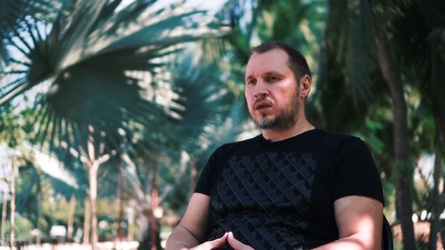 Психотерапевт Сергей Григорьев специалист №1 по работе с мышлением предпринимателей (18+) смотреть онлайн