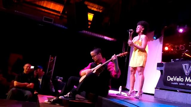 Ashlie Amber Harris- I Will Always Love You смотреть онлайн