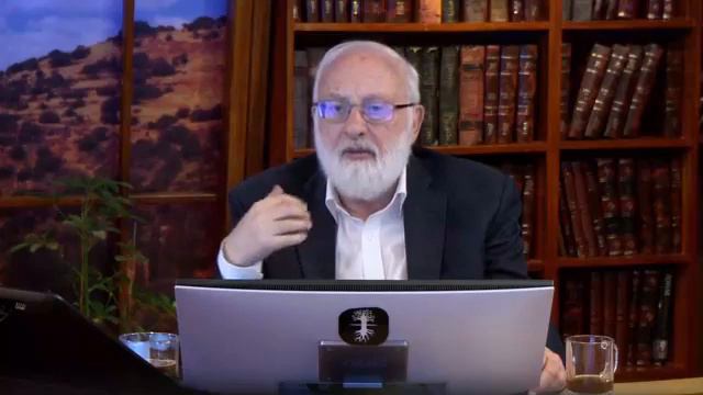 Именно из той работы, которую Он нам дал, мы начинаем постигать Его. смотреть онлайн