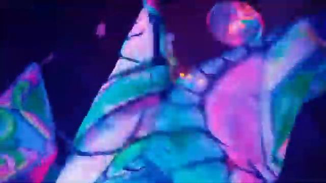 Гринч оформил возврат на Рождество 🙃 Празднику быть, подарочкам и улыбкам на лице тоже! смотреть онлайн