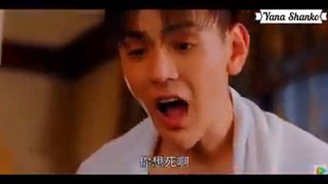 ??Король школы влюбился в новенькую^_^