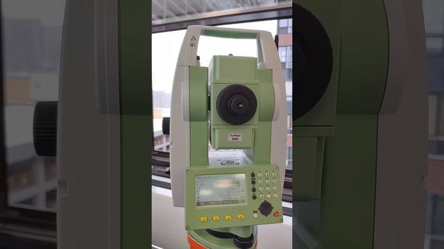 Тахеометр Leica TS06 PLUS R500 sn 1408503 смотреть онлайн