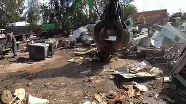 junk dealers in action смотреть онлайн