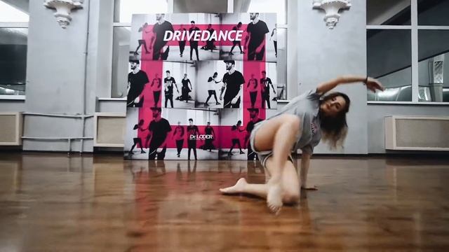 Marta Szlachcianowska | Осень 2018 смотреть онлайн
