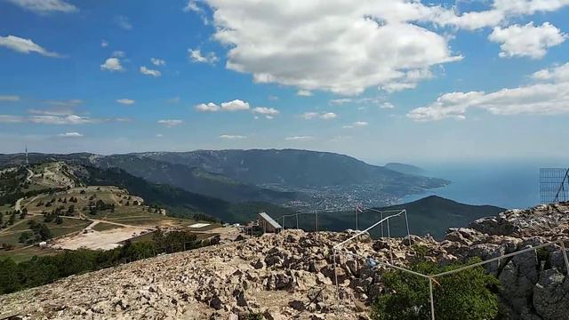 Вид с горы Ай-Петри смотреть онлайн