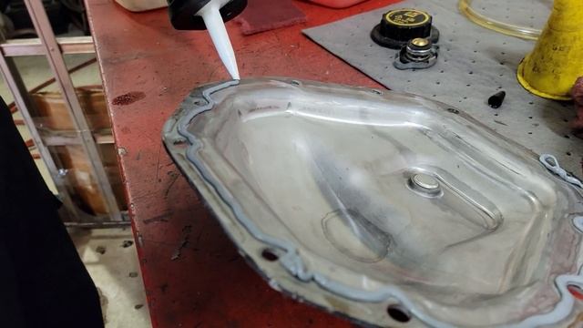 FRONT DIFF Fluid change FORD SUPERDUTY Truck WATCH WHAT WE DID! смотреть онлайн