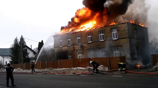 The house is burning open fire. Пожар. Deg maja. Part 2. смотреть онлайн