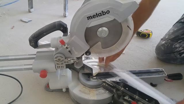 Черные багеты ,белые стены.обзор обьекта. смотреть онлайн