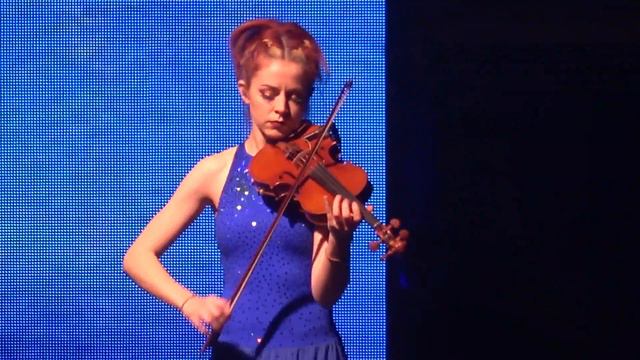 Concerto Lindsey Stirling - Gavi's Song - Live Tour @ Palabam Italy  HD