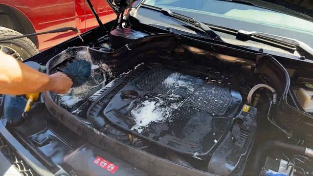 Quick and easy engine bay detail | tips and tricks | Stay Slick смотреть онлайн