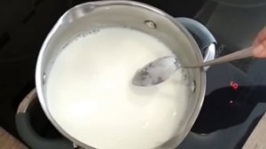 Заварной крем. Заварной крем классический рецепт. Заварной крем для Наполеона. Крем для торта.