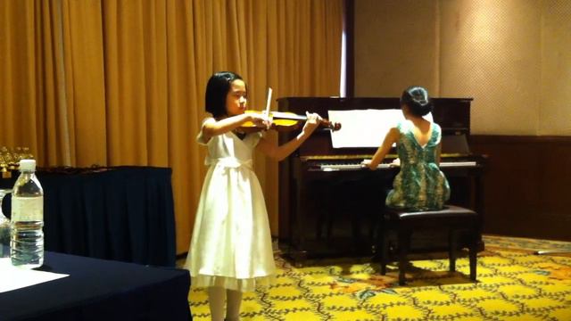 HuiHo plays Oskar Rieding, Marcia Op.44 смотреть онлайн