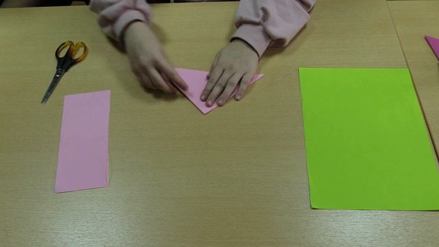 Рубрика "Пока все дома". "Подарок бабушке" смотреть онлайн