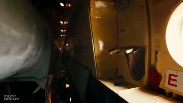 Тушение пожара. Работа экипажа самолёта Ил-76 МЧС России / ПИЛОТ ОРЛОВ смотреть онлайн