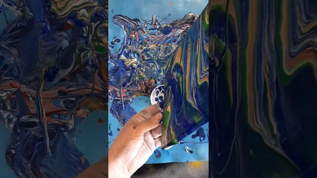 #Shorts - Блуждающий круг заливает картину