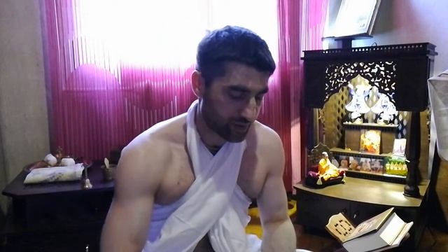 Порядок нанесения тилаки смотреть онлайн