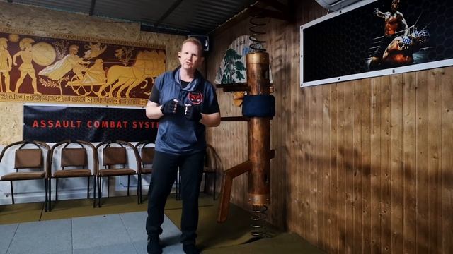 ЛЕВША или ПРАВША КАКАЯ СТОЙКА ЛУЧШЕ В РЕАЛЬНОМ БОЮ | MASTER CAMP смотреть онлайн