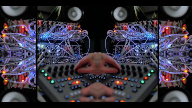 Elektron Analog Four MK 2 & Modular synth quick jam смотреть онлайн