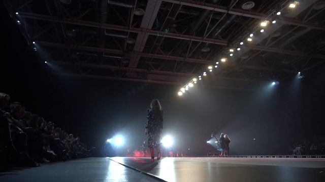 Navro By Marcelino | Brands Fashion Show