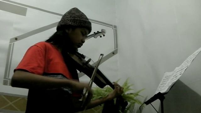 VIVALDI - ALLEGRO of AUTUMN, FOUR SEASONS by violin & the backing track (FIRDA FIFI VERSION) смотреть онлайн