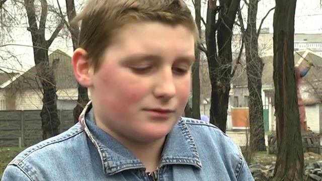 Цыганские скульптуры в парке Живых и Мертвых обездолены смотреть онлайн