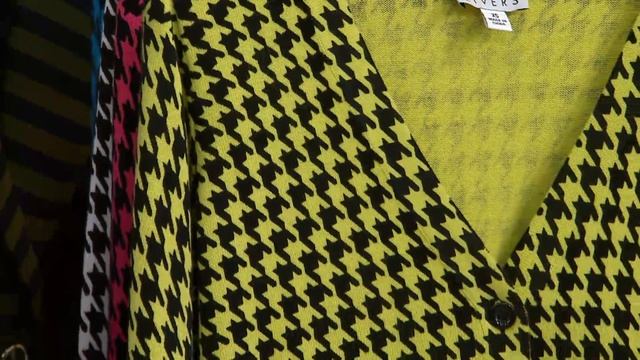 Joan Rivers Houndstooth Long Sleeve Boyfriend Cardigan with Amy Stran смотреть онлайн