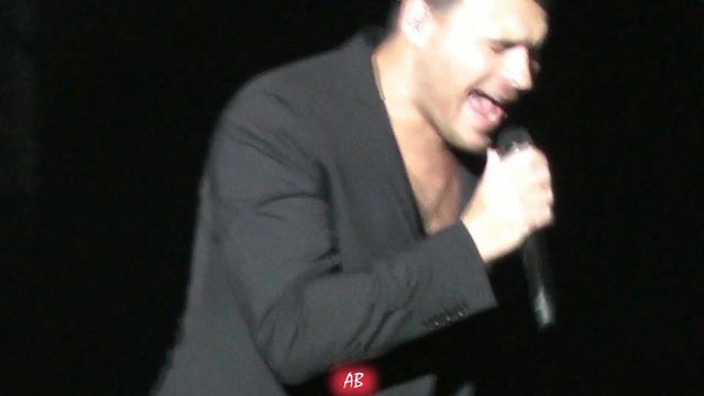 EMIN-ЭМИН - ДАЙ МНЕ ЗАБЫТЬ ТЕБЯ 15.12.2017 БКЗ Октябрьский смотреть онлайн