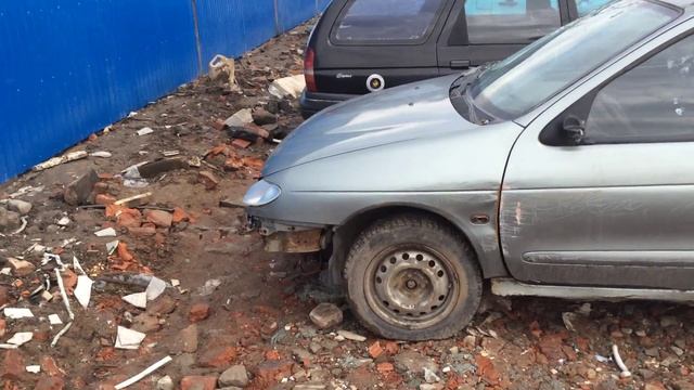 Разборка Renault Megane 2.0 AT 1996-1999 хэтчбек смотреть онлайн