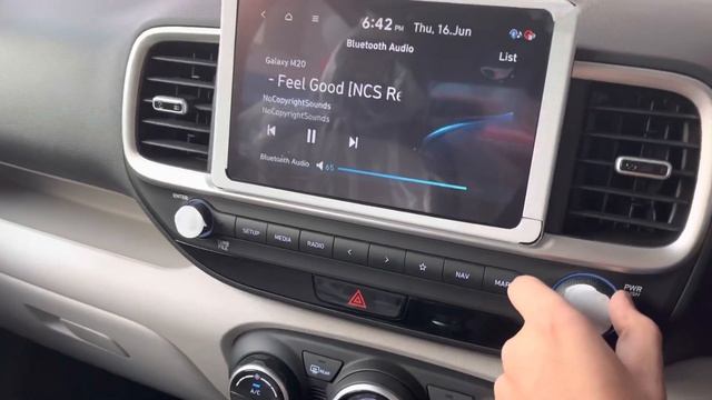 How to Connect Bluetooth in the NEW HYUNDAI VENUE FACELIFT 2022!!Detailed Explaination! All Feature смотреть онлайн