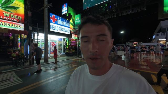 Пхукет! Как сейчас на Патонге? Погода, Ночной Рынок, Тайки в Барах и улица Бангла. смотреть онлайн