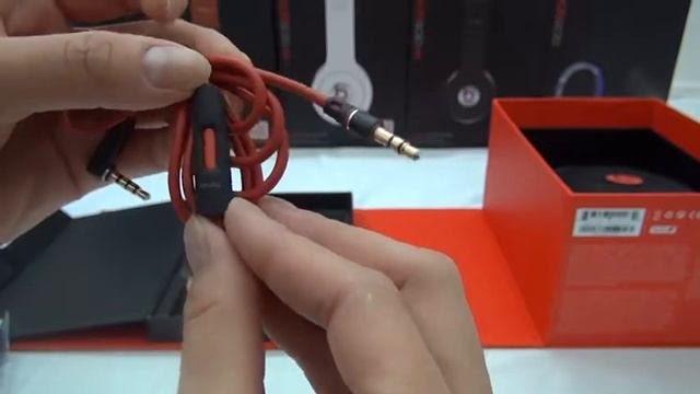 Beats By Dr Dre Purple Solo HD Headphones смотреть онлайн