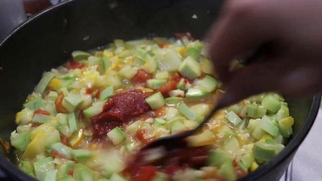 САМАЯ ВКУСНАЯ КАБАЧКОВАЯ ИКРА!!! // ПРОВЕРЕННЫЙ ГОДАМИ РЕЦЕПТ ИКРА ИЗ КАБАЧКОВ!!! смотреть онлайн