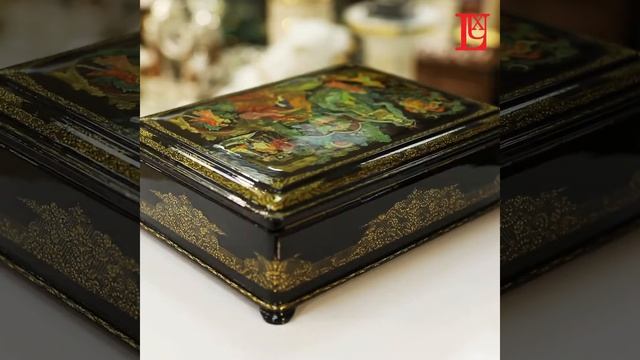 Шкатулка Палех "Каменный цветок" (Волков) смотреть онлайн