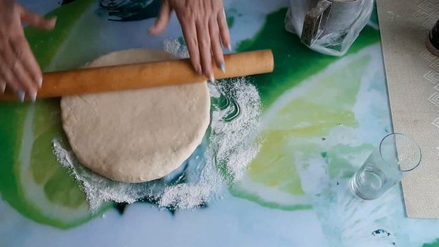 Лепёшки - Постные - Вкусные - на огуречном рассоле. смотреть онлайн