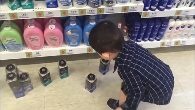 Поход за продуктами в Тайланде смотреть онлайн