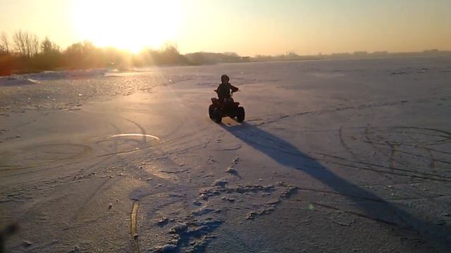 Илюшке 5 с половиной лет. Детский квадрик смотреть онлайн