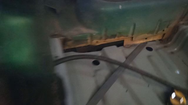 Переварка пола ВАЗ 2110.mp4