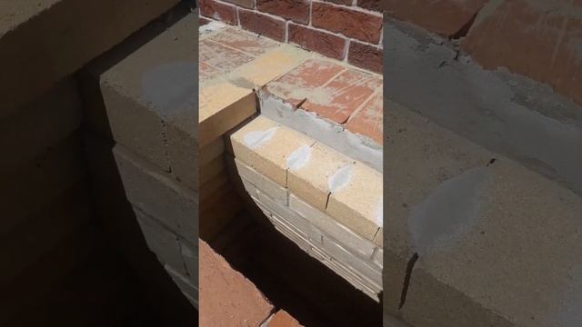 Рабочие моменты печника.Верхняя горизонталь мангала-барбекю.Зуб. смотреть онлайн