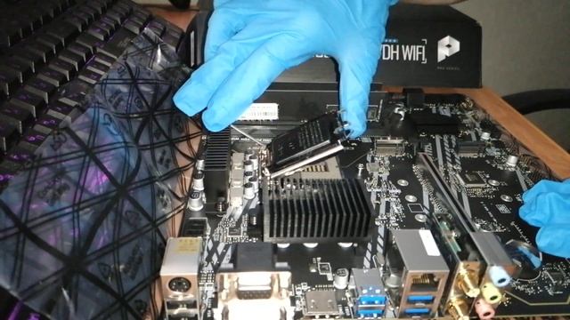 Avengers Intel i5 - 10600K смотреть онлайн