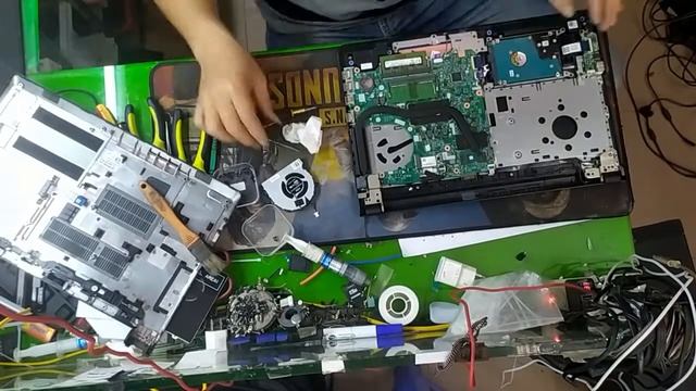 Dell Vostro 3578 - Tháo lắp thay thế vệ sinh nâng cấp смотреть онлайн