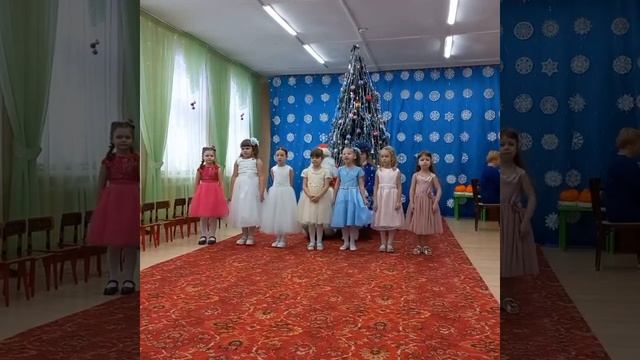 Новогодние частушки смотреть онлайн