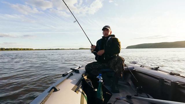 Рыбалка на спиннинг. Кама август 2023 смотреть онлайн