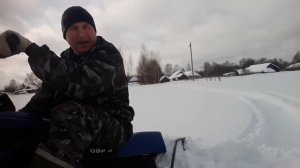 снегоход динго Т125 по глубокому  снегу