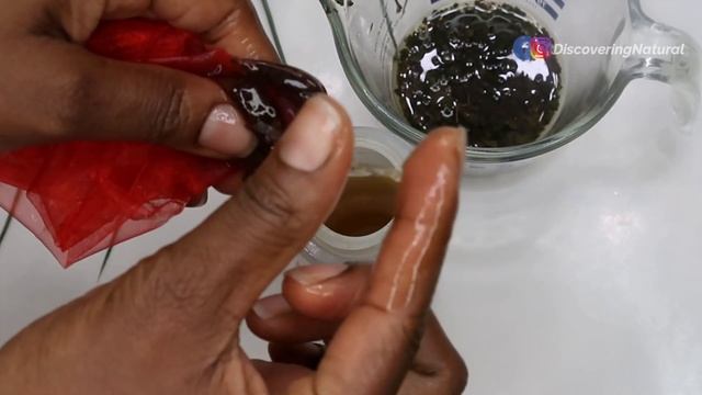 How To Use Ambunu Herbs For Moisture And Detangling Natural Hair | Chebe USA | DiscoveringNatural