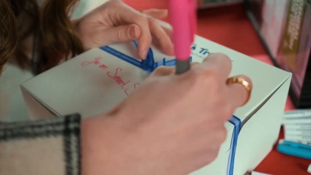 Maggie Baugh & Tiff's Treats Team Up for our Girls Inc. Nashville Students смотреть онлайн